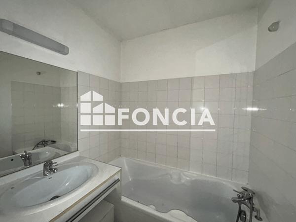 Location Studio 31.88 m² - 10/12 RUE VILLENEUVE Toulouse 31300