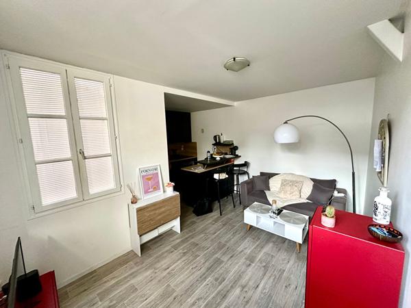 Vente Appartement Orléans Hyper-Centre. Proche Loire, entièrement rénové