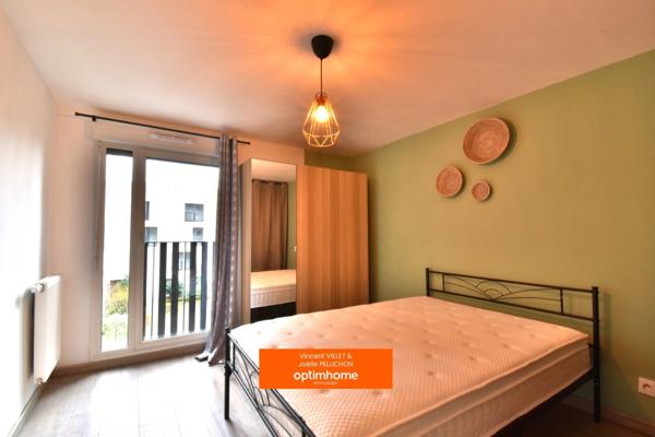 T3 rénové 66 m² – 2 chambres – Balcon 10 m² – Parking sécurisé – Résidence avec ascenseur