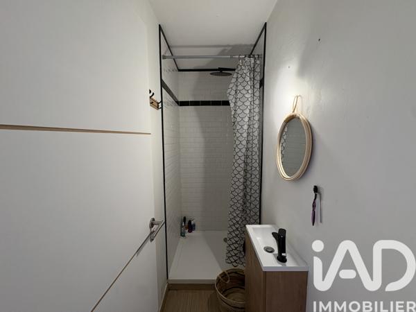 Appartement à vendre 5 pièces 90 m² Nîmes