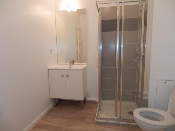 NANTERRE - PROCHE DE LA PLACE DE LA BOULE