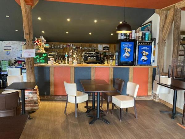 Immobilier Dreux (28100) – Commerce 200m2 – 272 500 €