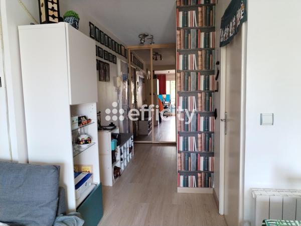 Appartement
         3 pièces
        - 70 m² Exclusivité 249 600 € *