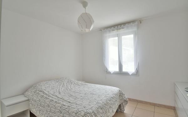 Maison à vendre    4 pièces •  Villieu-Loyes-Mollon