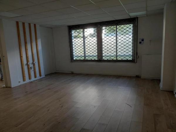 Bureau à louer à Vincennes (94300)