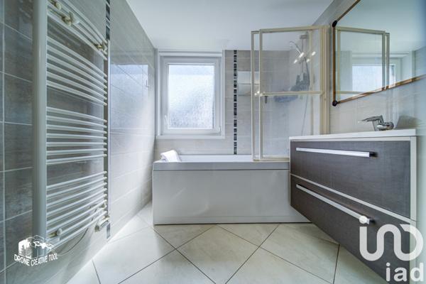 Appartement à vendre 3 pièces 63 m² Saint-Julien-lès-Metz