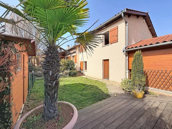 Maison 6 pièces - 180 m²