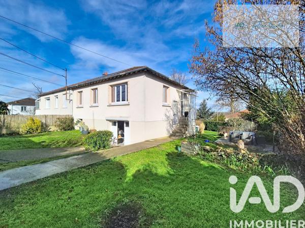 Maison à vendre 4 pièces 70 m² Le Coudray-Montceaux
