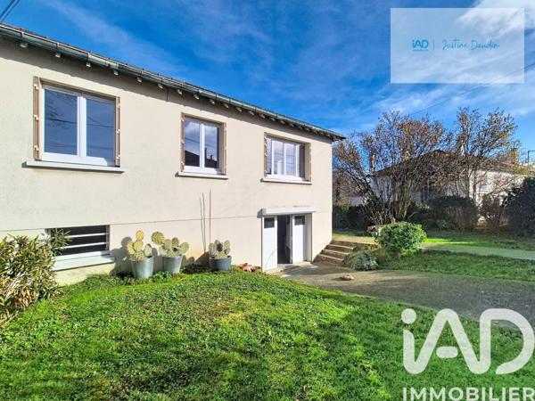 Maison à vendre 4 pièces 70 m² Le Coudray-Montceaux