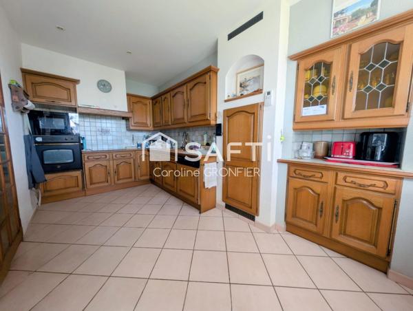 Maison familiale 152m² + Gîte 66m² proche commodités