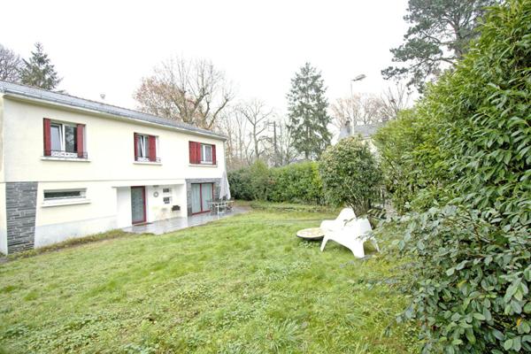 MAISON RENOVEE AU PARC DE LA HAYE A AVRILLE