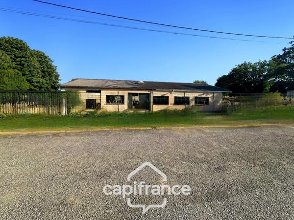 Local/bureau à vendre de 480 m2 sur 4027 m2 de terrain