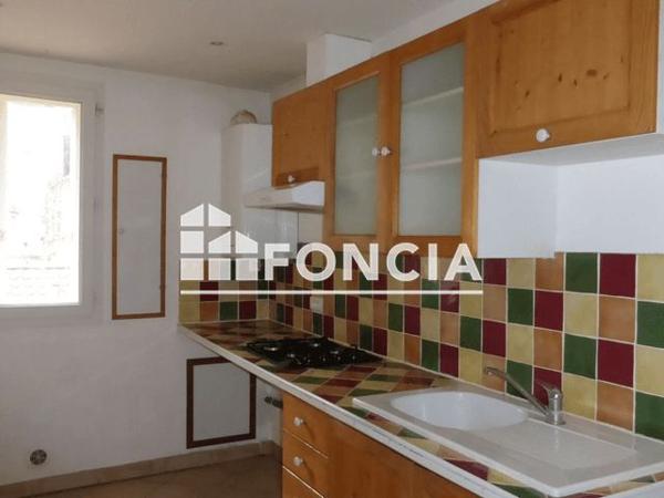 Location Appartement 2 pièces 50.21 m² - 76 RUE CARRETERIE Avignon 84000