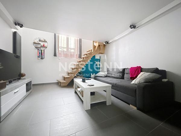 À vendre Appartement 2 pièces en duplex avec stationnement à Taverny