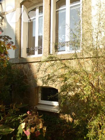 A VENDRE à VANNES - IDEAL INVESTISSEURS - APPARTEMENT T2 en SOUPLEX REFAIT à NEUF