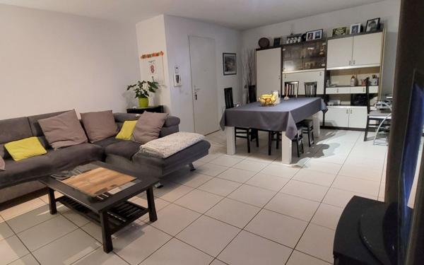 Appartement à vendre    3 pièces • 72,84 m2 Bayonne