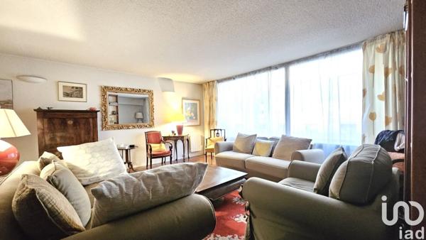 Appartement 4 pièces de 110 m² à Bordeaux (33000)