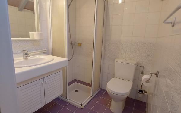 Appartement à louer    2 pièces •  Saint-Cergues