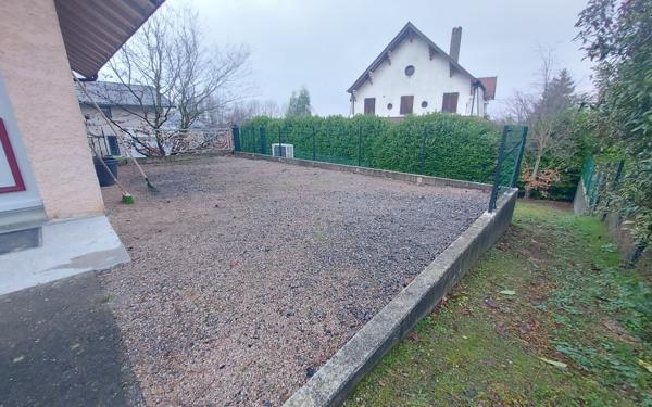 Appartement à louer    2 pièces •  Saint-Cergues