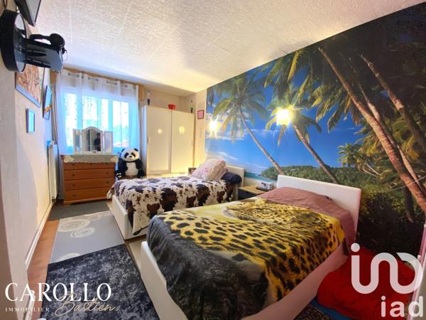 Appartement 5 pièces de 108 m² à Carcassonne (11000)