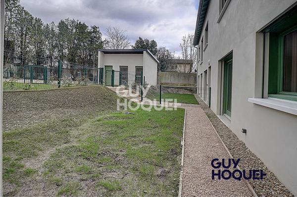 APPARTEMENT 3 PIECES DE 81,80 m² - 1 JARDIN PRIVATIF de 41 m²