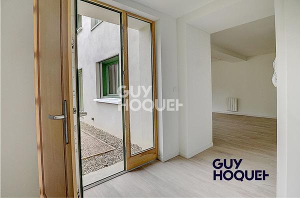 APPARTEMENT 3 PIECES DE 81,80 m² - 1 JARDIN PRIVATIF de 41 m²