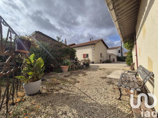 Maison à vendre 6 pièces 227 m² Thouars