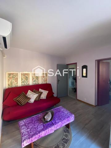 Villa de 140 m2 avec 7  pièces et piscine