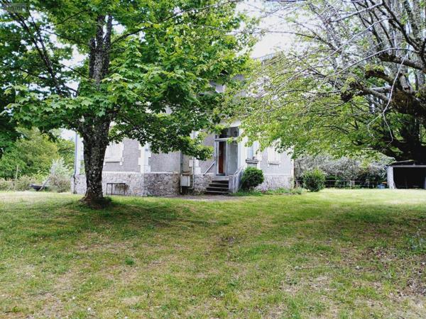 Maison à restaurer à vendre à Égletons en Corrèze (19300), ref : 10803/116