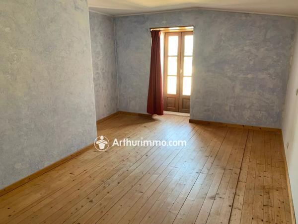 Vente                                                      Maison
                        
                     6 pièces                      178 m2                     à Aulnay
