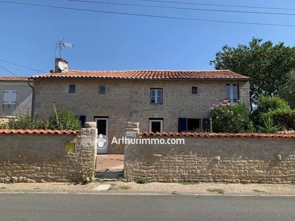 Vente                                                      Maison
                        
                     6 pièces                      178 m2                     à Aulnay