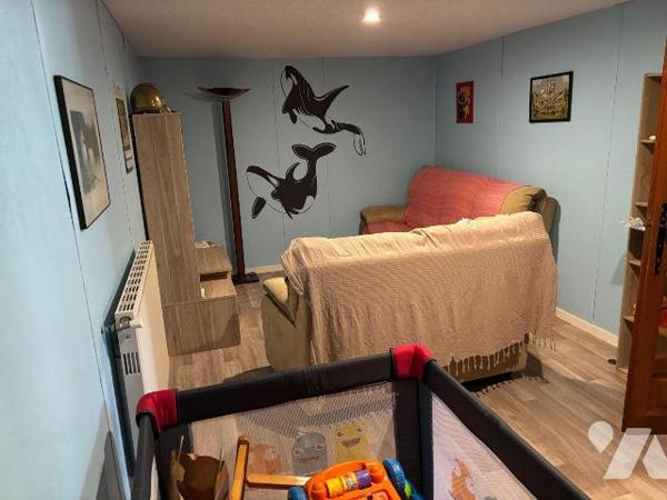 A VENDRE LE VAL D'AJOL VOSGES 88340 FERME  / CORPS DE FERME
comprenant : 
- rez-de-chaussée :...