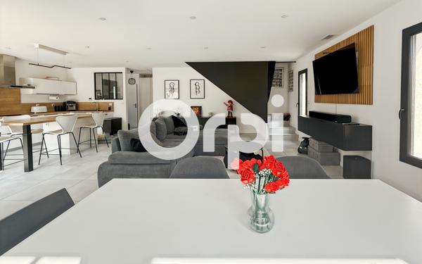 Maison à vendre    4 pièces • 108 m2 Saint-Jean-de-Védas