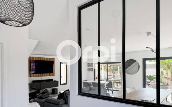 Maison à vendre    4 pièces • 108 m2 Saint-Jean-de-Védas