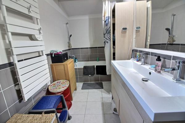 Exclusivité ! Maison T4 - 95 m² environ - plain pied - 750 m² de parcelle