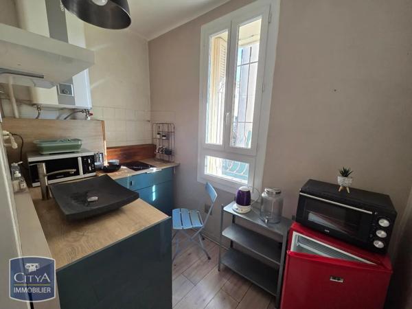 Appartement à louer 1 pièce 35.61m² Toulon (83000)