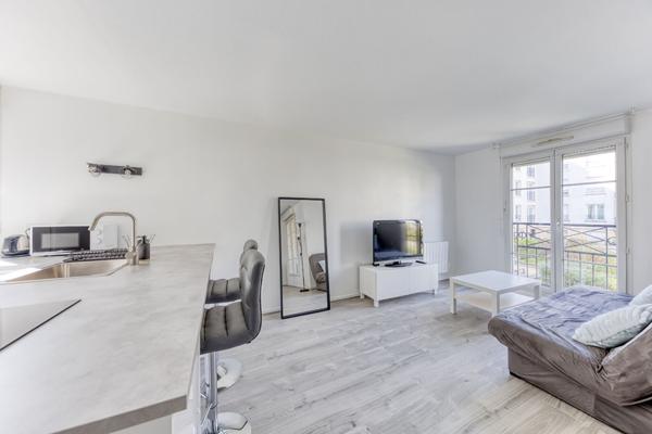 Appartement Bussy Saint Georges 3 pièce(s) 60 m2 CENTRE VILLE
