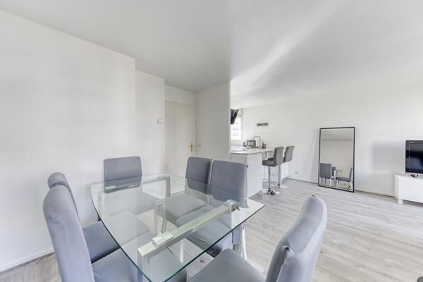 Appartement Bussy Saint Georges 3 pièce(s) 60 m2 CENTRE VILLE