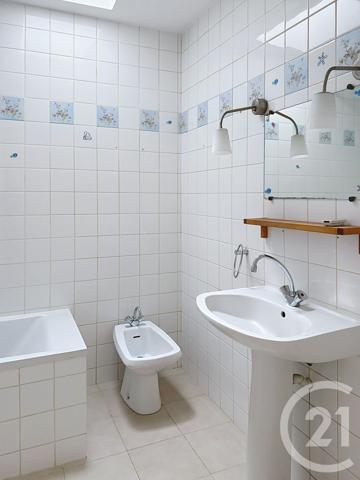 Immeuble à vendre  175,20 m2 REDON - 35