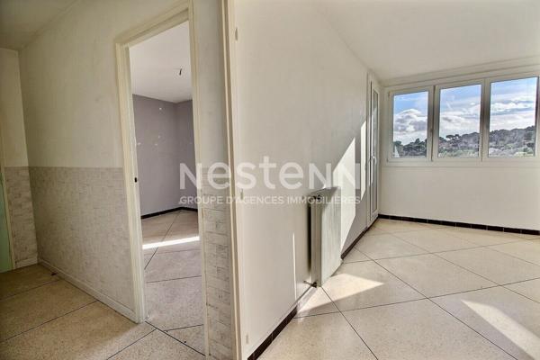 Appartement de type 3 avec balcon et vue dégagée dans résidence prisée aux Pennes Mirabeau