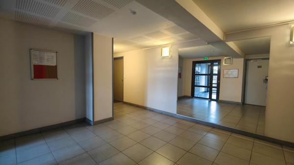 LESQUIN – T3 lumineux avec garage, résidence récente