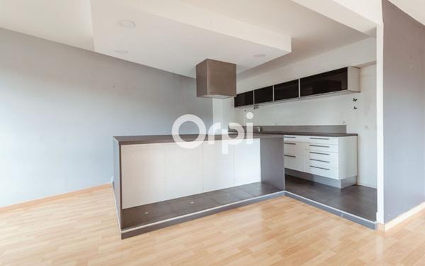 Appartement à vendre    3 pièces • 82,38 m2 Lille