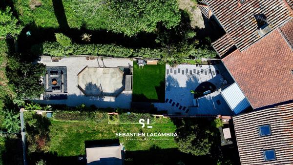 Lisle-sur-Tarn (81310) Maison de charme 8 pièces – Rénovation haut de gamme – Garages, atelier & jardin – Cœur de Lisle-sur-Tarn