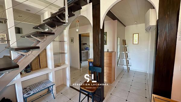 Lisle-sur-Tarn (81310) Maison de charme 8 pièces – Rénovation haut de gamme – Garages, atelier & jardin – Cœur de Lisle-sur-Tarn