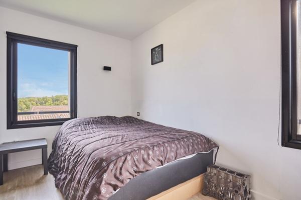 Maison moderne Rognes 6 pièces 170 m2