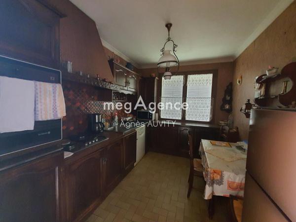 Maison à DOMERAT, 03410 - 6 pièces 100m²