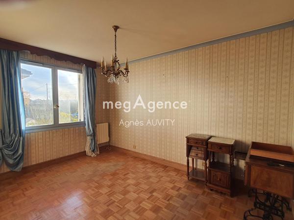 Maison à DOMERAT, 03410 - 6 pièces 100m²
