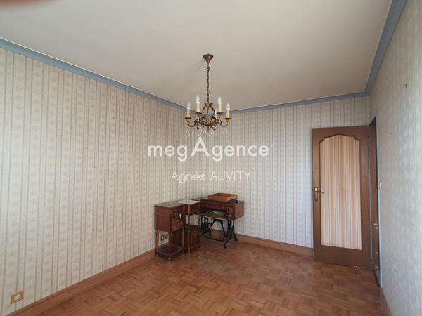 Maison à DOMERAT, 03410 - 6 pièces 100m²
