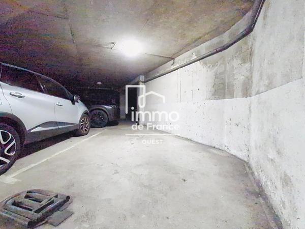 Parking / Box à louer à Nantes (44000)