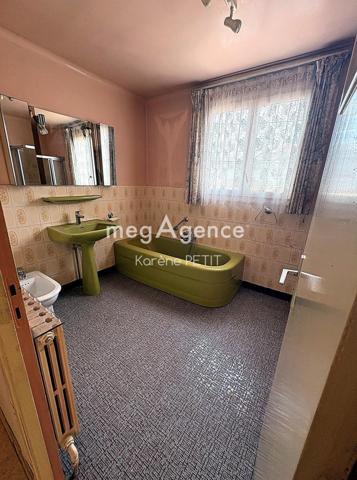Maison à GOURNAY-EN-BRAY, 76220 - 6 pièces 110m²